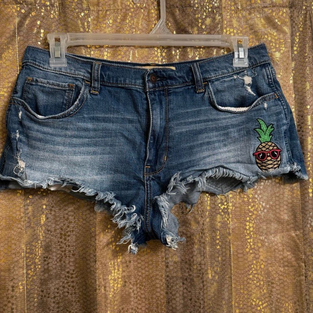 Hollister Vintage High Rise Pineapple Patch Cut off Jean Booty Shorts 15/32